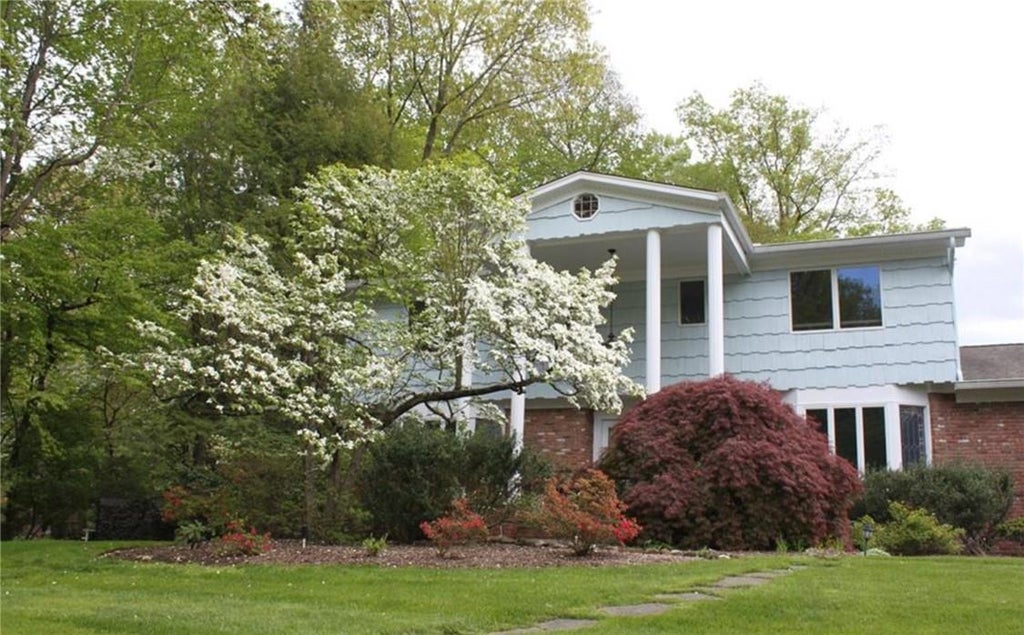 1 of 1 - 13 Woodhaven Drive, New City, NY