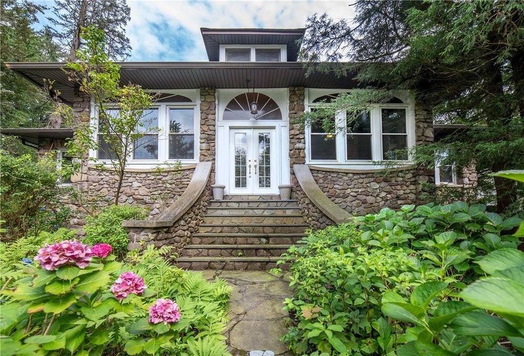 1 of 1 - 249 Estrada Road, Central Valley, NY