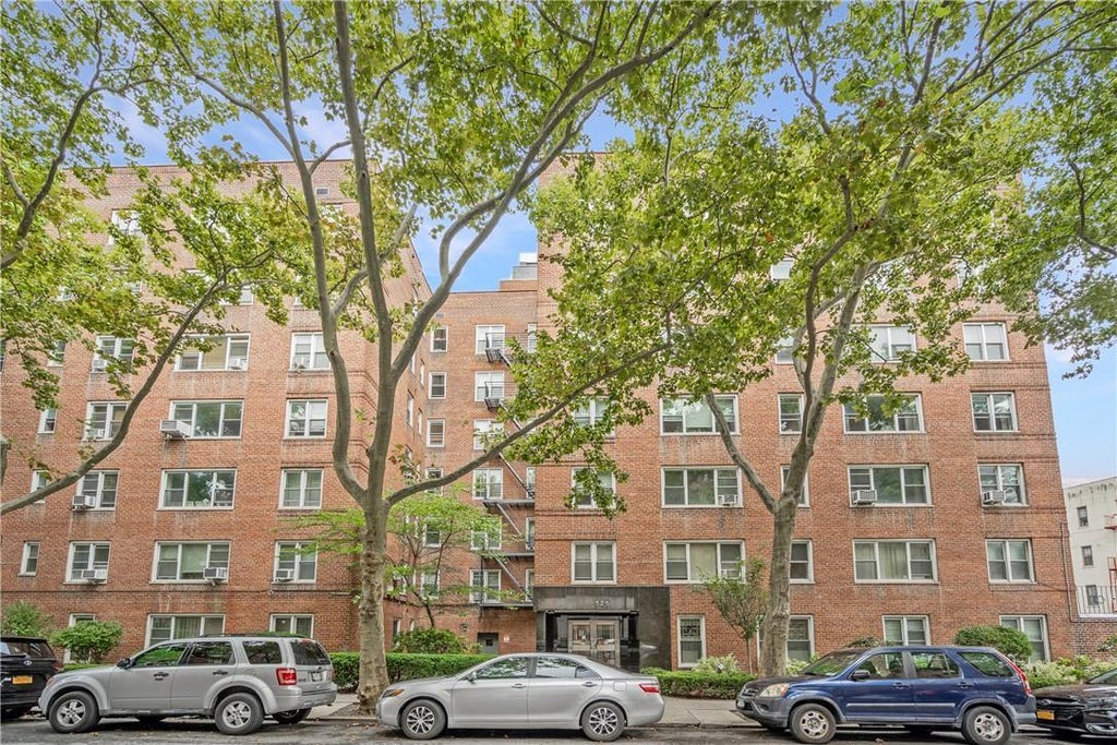 1 of 1 - 525 236th St. # 3c, Bronx, NY