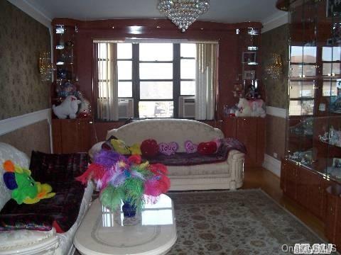 1 of 1 - 98-76 Queens Boulevard # 3e, Rego Park, NY