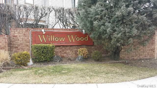 1 of 1 - 90 Cottonwood Court, Wantagh, NY