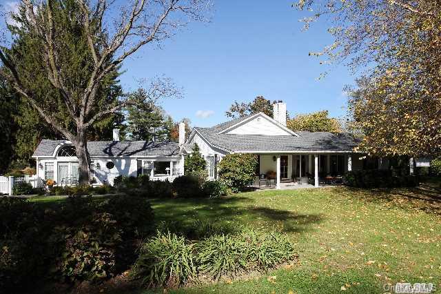 1 of 1 - 7 Old Wheatley Road, Brookville, NY
