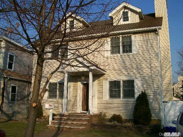 1 of 1 - 2971 Western Boulevard, Baldwin, NY