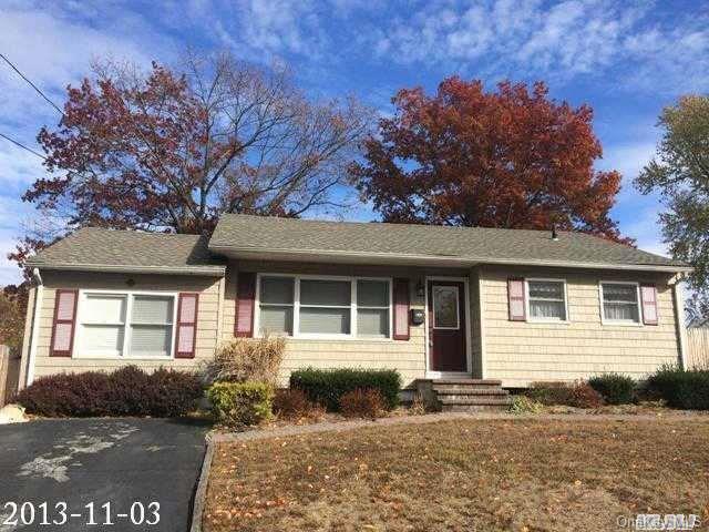 1 of 1 - 12 Win Haven Lane, Commack, NY