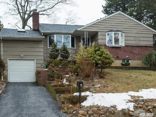 1 of 1 - 8 Hollis Place, Huntington Station, NY