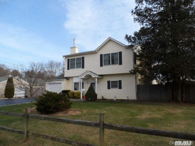 1 of 1 - 916 Ocean Avenue, West Islip, NY