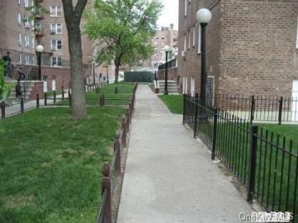 1 of 1 - 65-15 Yellowstone Boulevard # 2f, Forest Hills, NY