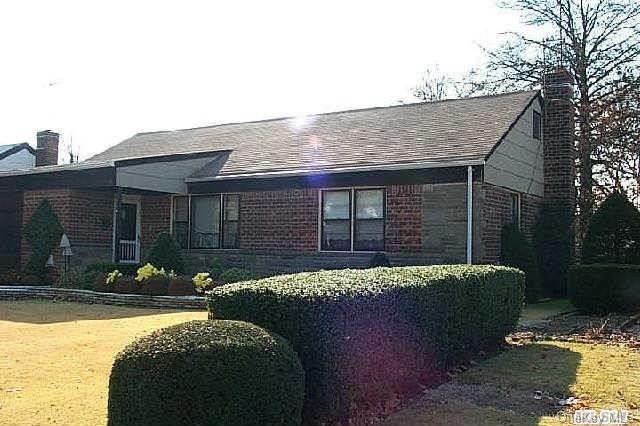 1 of 1 - 1077 Linden St., Valley Stream, NY