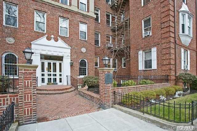 1 of 1 - 72-17 34th Avenue # 2k, Jackson Heights, NY