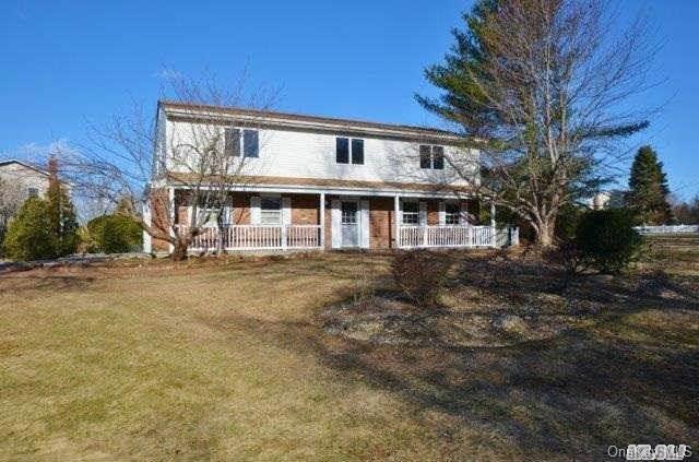 1 of 1 - 7 Wedgewood Drive, Dix Hills, NY