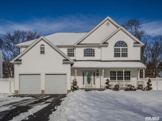 1 of 1 - 30 Fairview St., Smithtown, NY