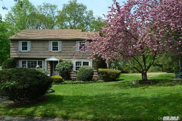1 of 1 - 7 Old Post Road, East Setauket, NY