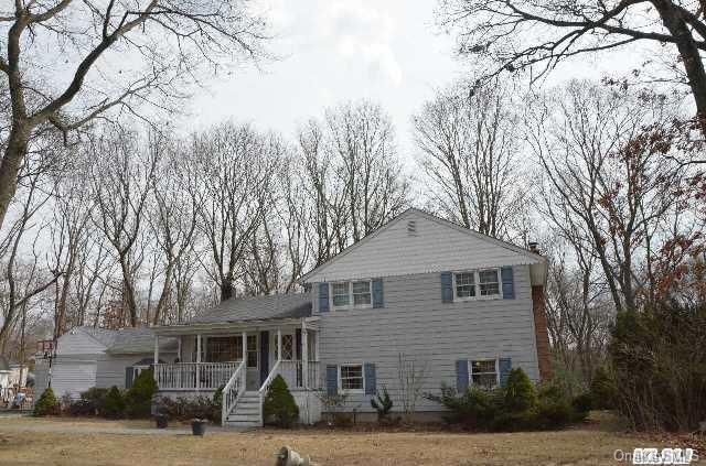 1 of 1 - 66 Mobrey Lane, Smithtown, NY