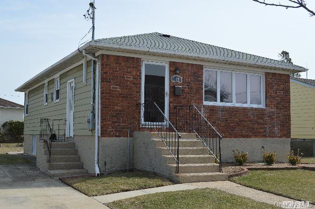 1 of 1 - 3291 Elliott Boulevard, Oceanside, NY