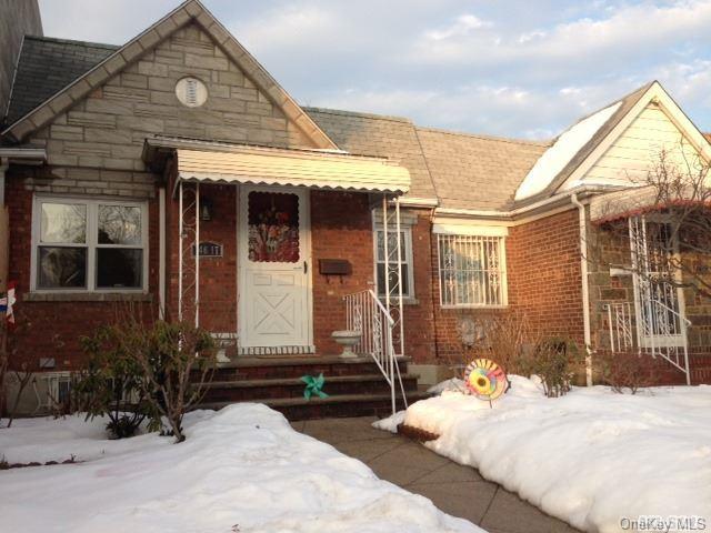 1 of 1 - 146-17 56th Road, Flushing, NY