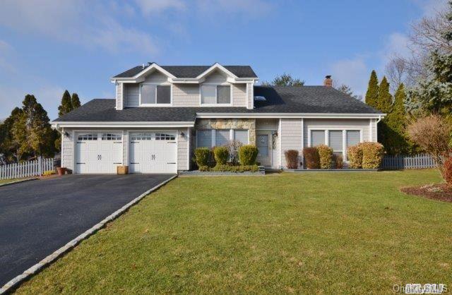 1 of 1 - 35 Oak Meadow Road, Commack, NY