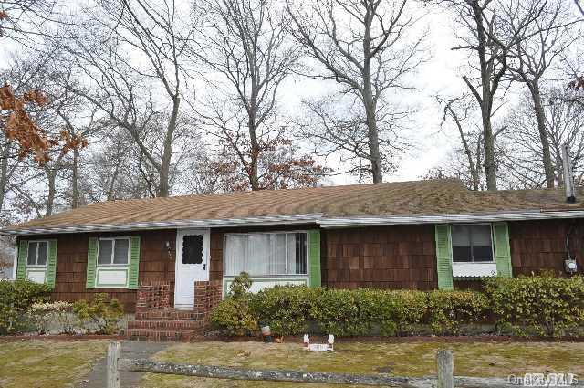 1 of 1 - 373 Port Avenue, Ronkonkoma, NY