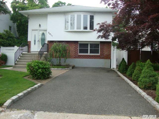 1 of 1 - 2611 Oak St., Bellmore, NY