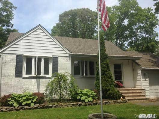 1 of 1 - 227 Cherokee St., Ronkonkoma, NY