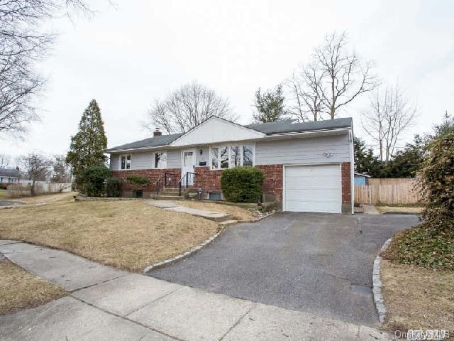 1 of 1 - 9 Orleans Court, Commack, NY