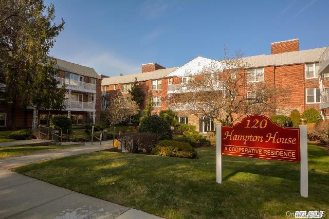 1 of 1 - 120 Morris Avenue # A1, Rockville Centre, NY