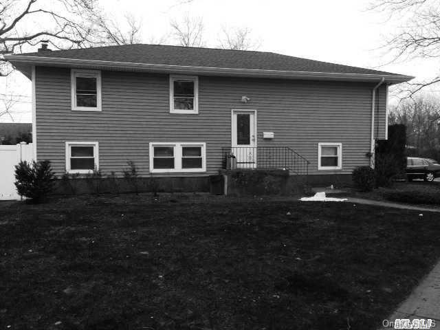 1 of 1 - 309 Woodbury Road, Hicksville, NY