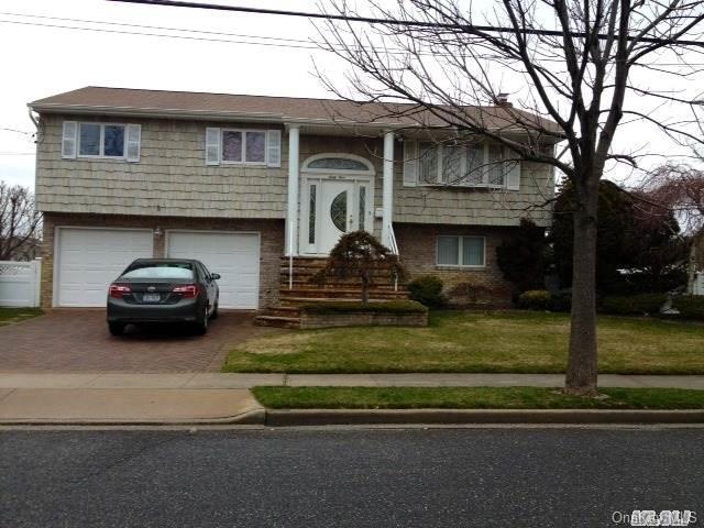 1 of 1 - 64 Clinton Place, Massapequa, NY