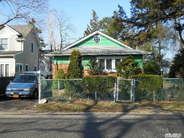 1 of 1 - 9 7th Avenue, Huntington Station, NY