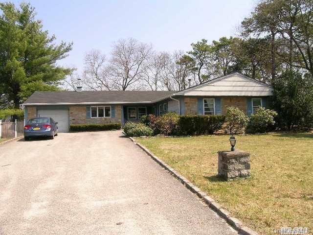 1 of 1 - 17 Wycomb Place, Coram, NY