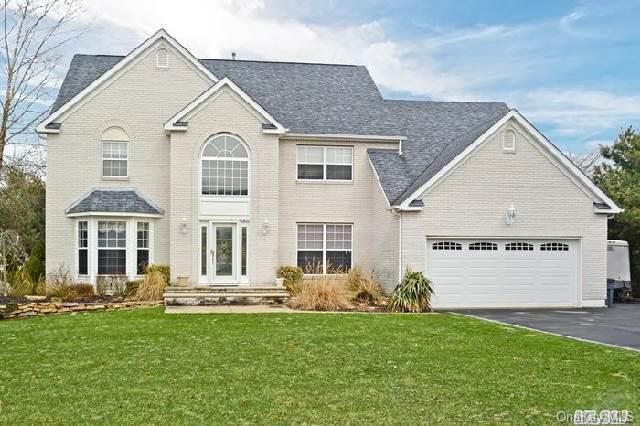 1 of 1 - 1 Somerset Drive, Holbrook, NY