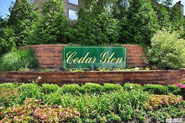 1 of 1 - 15 Clubside Drive, Woodmere, NY