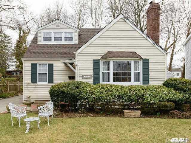 1 of 1 - 9 Bayside Avenue, Port Washington, NY