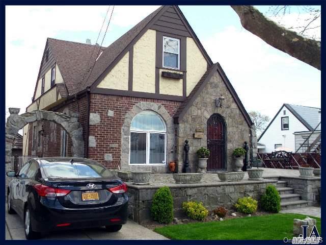 1 of 1 - 157-41 91st St., Howard Beach, NY
