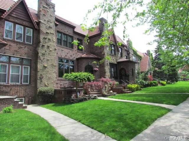 1 of 1 - 64-65 82nd St., Middle Village, NY