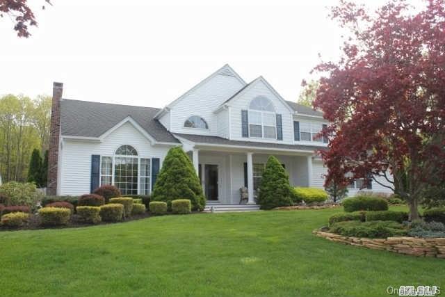 1 of 1 - 17 Scott Lane, Manorville, NY