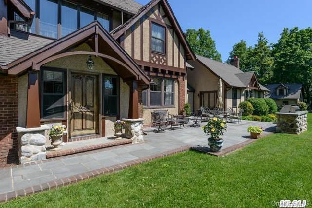 1 of 1 - 103 Wetherill Road, Garden City, NY