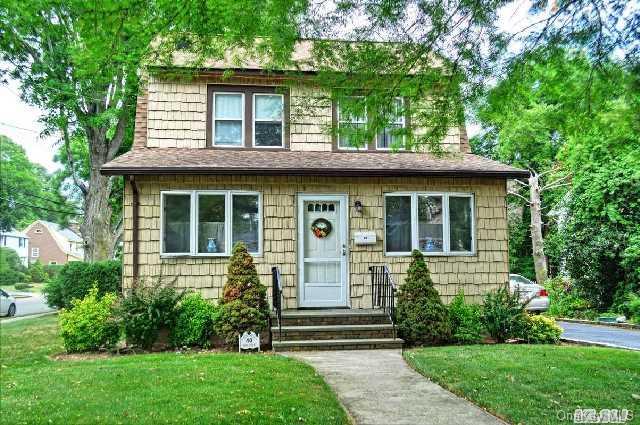 1 of 1 - 40 High St., East Williston, NY