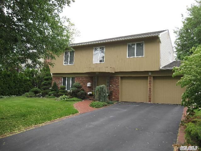 1 of 1 - 89 Lee Avenue, Albertson, NY