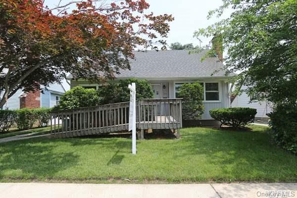 1 of 1 - 43 Branch Avenue, Freeport, NY