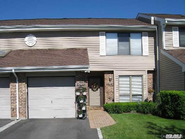 1 of 1 - 96 Hidden Ponds Circle, Smithtown, NY