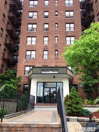 1 of 1 - 678 Warburton Avenue # 3c, Out Of Area Town, NY