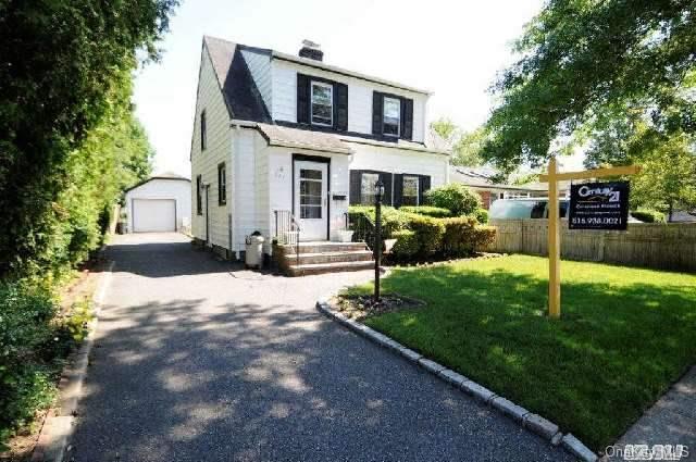 1 of 1 - 127 10th St., Hicksville, NY