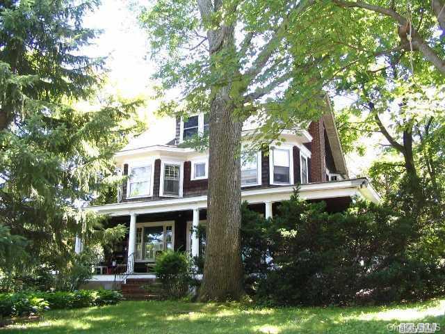 1 of 1 - 27 Littleworth Lane, Sea Cliff, NY