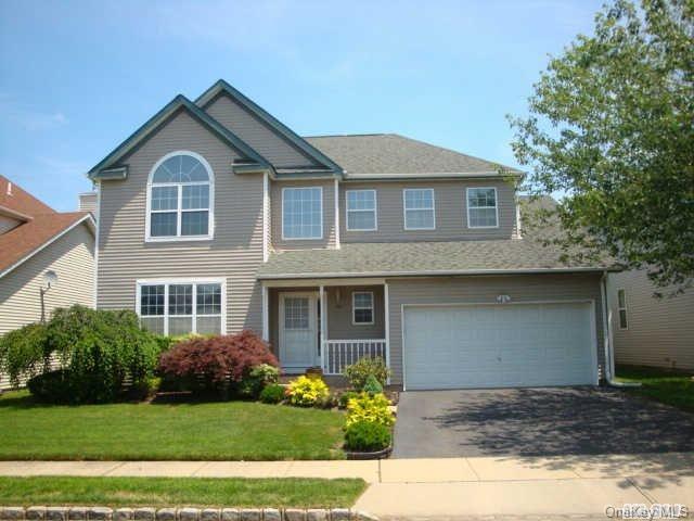 1 of 1 - 188 Cranberry Court, Melville, NY