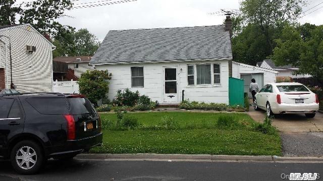 1 of 1 - 87 Kellum St., West Babylon, NY