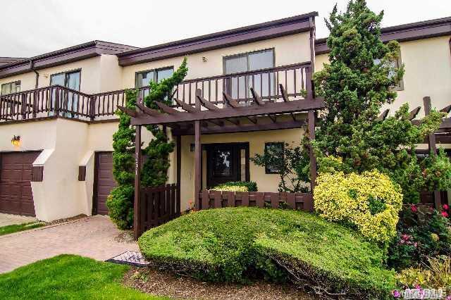 1 of 1 - 1691 Ocean Boulevard, Atlantic Beach, NY