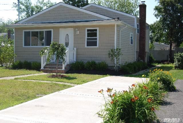 1 of 1 - 16 Locust Place, Copiague, NY