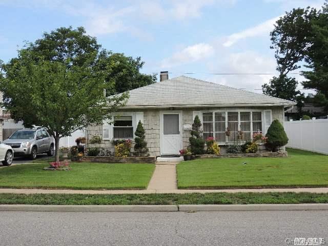 1 of 1 - 3523 Tuscala St., Seaford, NY