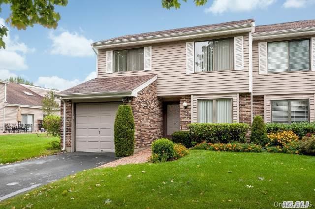 1 of 1 - 218 Hidden Ponds Circle, Smithtown, NY