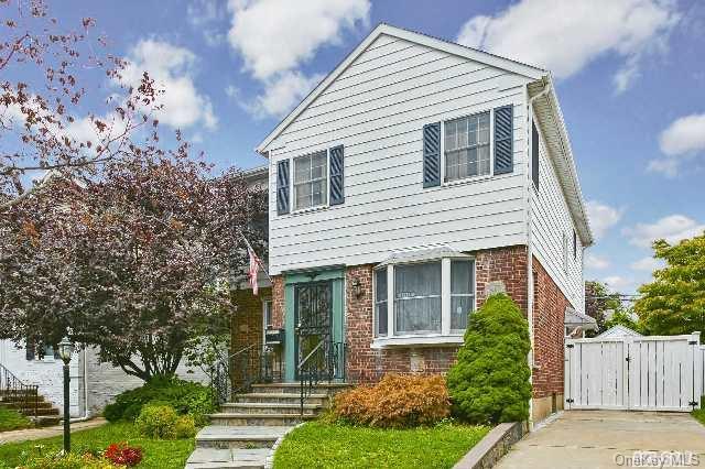 1 of 1 - 173-05 Effington Avenue, Flushing, NY